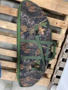 lot 67 image: Camouflage Nylon Bow Case 44