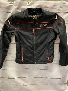lot 68 image: Harley Davidson Jacket Womens Small (new without tags)