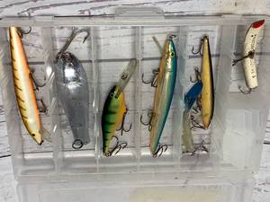 lot 83 image: Lot of 7 Vintage Fishing Lures including Kautzky
