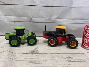 lot 89 image: Steiger Puma 1000 & Versatile 836 Tractors