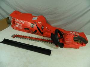 lot 13 image: Craftsman 22 inch Electric Hedge Trimmer