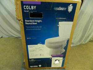 lot 4 image: New AquaSource Colby Toilet