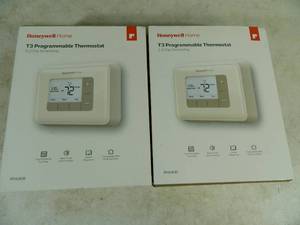 lot 48 image: 2 Honeywell Programmable Thermostats