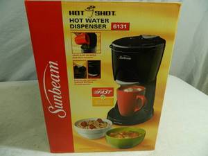 lot 71 image: New Sunbeam Hot Water Dispenser