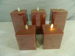 lot 112 image: 5 Luminara Flameless Candles