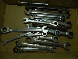 lot 126 image: Assorted Ratchet Wrenches