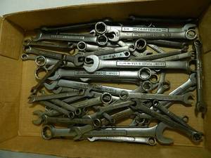 lot 129 image: Assorted Craftsman Wrenches