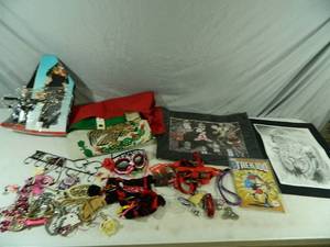 lot 153 image: Collectibles, Jewelry, and More