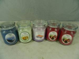 lot 179 image: 5 New Jar Candles with Lids