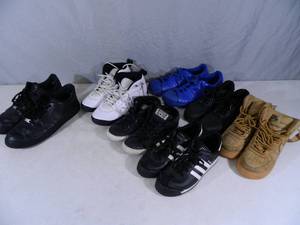 lot 184 image: High End Shoes