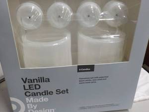 lot 27 image: Vanilla LED Candle Set made by Desi...