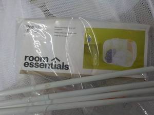 lot 36 image: Room Essentials Pop Up Sorter...