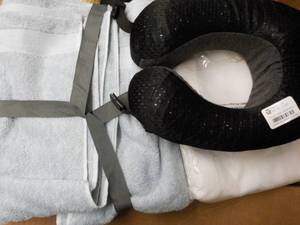 lot 41 image: Blue Bath Towel and Neck Gel Pillow...