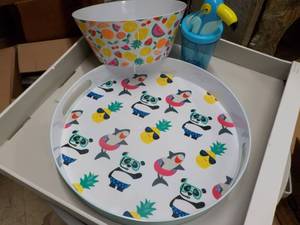 lot 48 image: Snack Tray, Bowl and Drinking Glass...