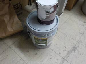 lot 54 image: 5 Gallon Pail Almost Full Dura Craf...