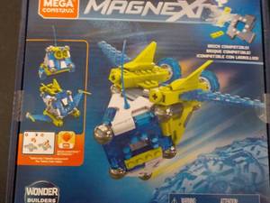 lot 125 image: Magnext Small Size...