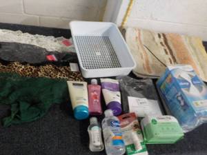 lot 136 image: Hand Sanitizer, Always, Honey Pot M...