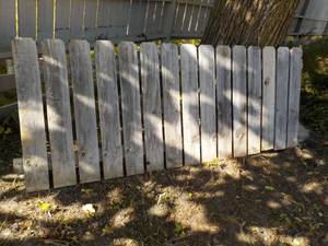 lot 138 image: Fence Panel 94 Long x 36 High- 5 ...
