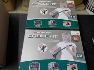 lot 182 image: Set of 2 Monster Cable It...