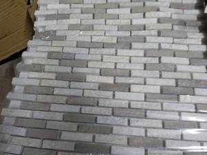 lot 193 image: Case of 10 pieces Whispering Cliffs...