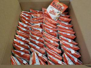 lot 230 image: Case of 104 bags Cheetos Baked 50% ...