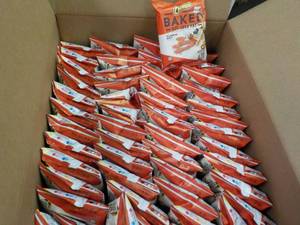 lot 231 image: Case of 104 bags Cheetos Baked 50% ...