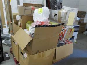lot 245 image: Pallet of Unclaimed Merchandise...