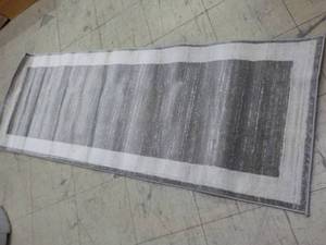 lot 247 image: 26 x 6ft GreyIvory Runner...