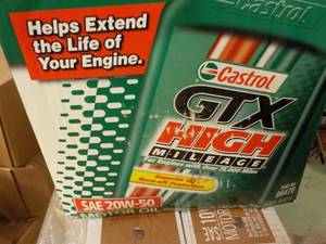 lot 270 image: Case of 6 - 1 qt Bottles Castrol GT...