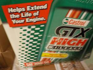 lot 273 image: Case of 6 - 1 qt Bottles Castrol GT...