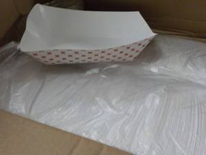lot 330 image: Case of Sysco Reliance Paper Food T...