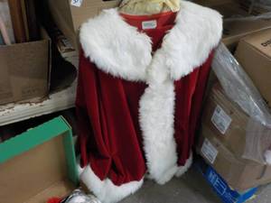 lot 361 image: Xmas Suits...