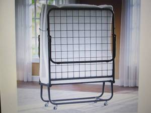 lot 30 image: Parker Folding Bed open box Retail ...