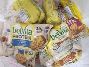 lot 51 image: 12- 1.76 oz pks belVita Breakfast B...