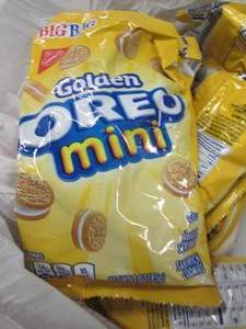 lot 60 image: 12- 3 oz Golden Oreo Minis...
