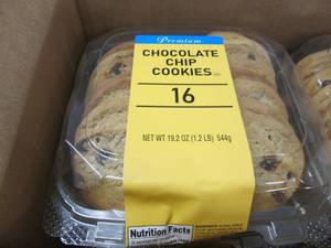 lot 92 image: 4- 16ct pks Premium Chocolate Chip ...