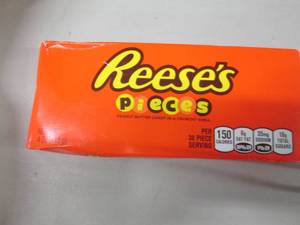 lot 188 image: 12- 4 oz Boxes Reeses Pieces...