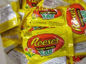 lot 201 image: 24 pks Reeses Pieces Eggs...