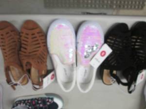 lot 240 image: 3 Pair NWT Shoes Size 3...