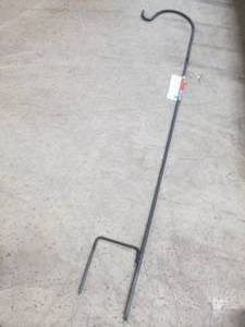 lot 273 image: Vigoro Single Shepherd Hook 64 inch...