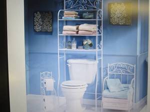 lot 307 image: 3-Piece Fiona Scrolled Bath Set ope...