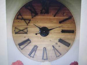 lot 315 image: Farmhouse Wall Clock open box Retai...
