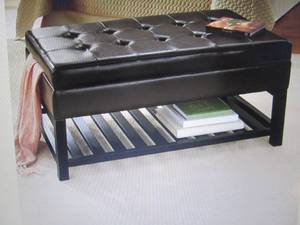 lot 317 image: Hudson Storage Bench open box Retai...