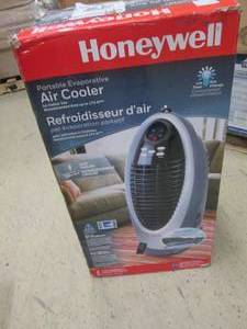 lot 373 image: Honeywell Evaporative Air Cooler ...