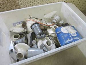 Lot of Assorted Lamp Holders  EW6...