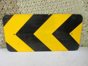 Metal Reflective Arrow Street Sign ...