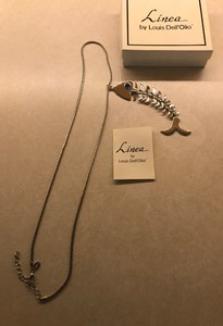 Linea Necklace