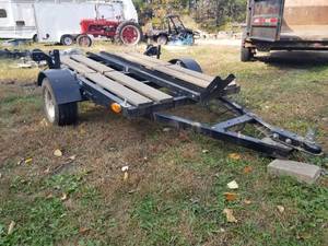 lot 7 image: Single-Axle Motorcycle Trailer
