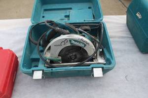 lot 20 image: Makita Circular Saw 7-14 5007MG, Case