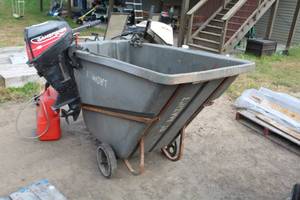 lot 45 image: Commercial Rolling Plastic Utility Bin
